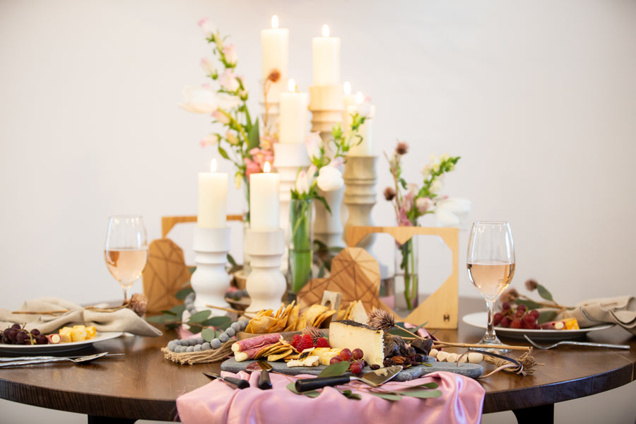 How To Create A Romantic Table For Two